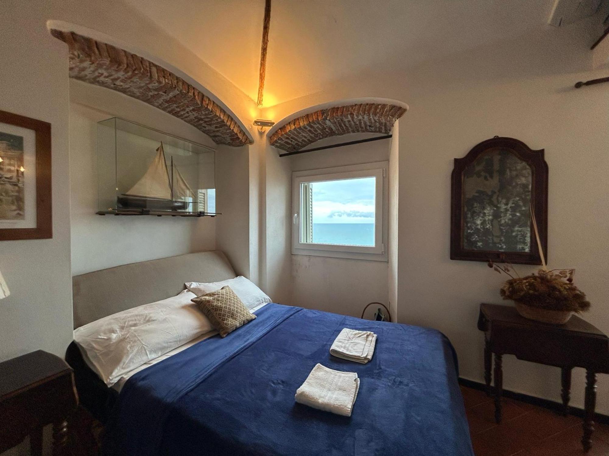 Napoleone Vintage House Villa Imperia Exterior photo